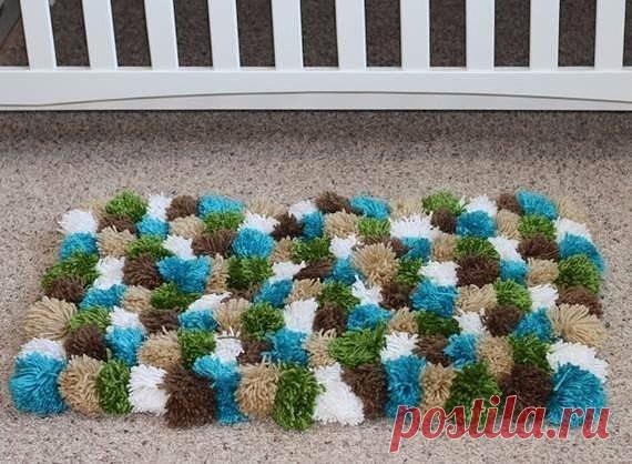 Ковер из помпонов, все очень просто
