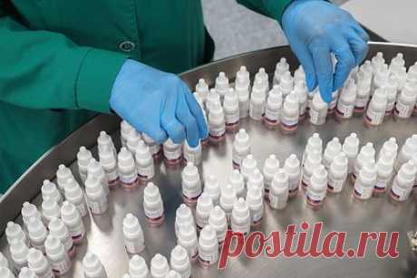 В России ввели упрощенный порядок лицензирования производств лекарств. Премьер-министр России Михаил Мишустин подписал постановление о введении с 2023 года упрощенного порядка лицензирования деятельности по производству лекарств. Ранее упрощенный порядок был введен в качестве эксперимента, а с начала следующего года он начнет действовать на постоянной основе.