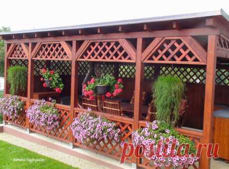 Pavilonok és pergola árnyékolók.