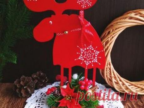 Создаем новогодний декор: фигурка «Лосик» с цветком пуансеттии из полимерной глины - Ярмарка Мастеров - ручная работа, handmade