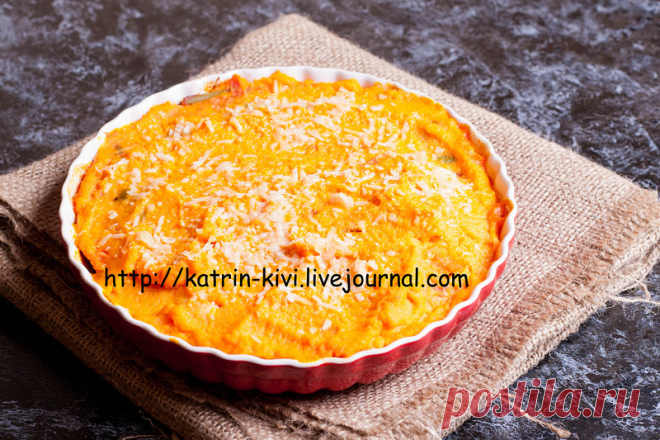 Чизкейк на морковной основе и запеканка из курицы под морковным пюре - Eat me!