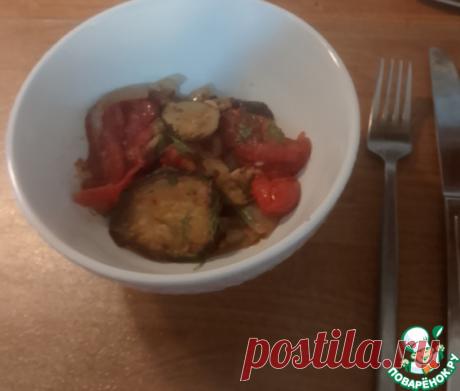 Аджапсандал. Летний и зимний. Это вкуснейшее овощное блюдо грузинской кухни просто невозможно обойти вниманием. У меня был летний вариант, предложенный знатоком грузинской кухни, Алисой Заславской. Я решила совместить летний и зимний вариант этого вкуснейшего блюда. Надо сказать, что результат получился отменный. Попробуйте.