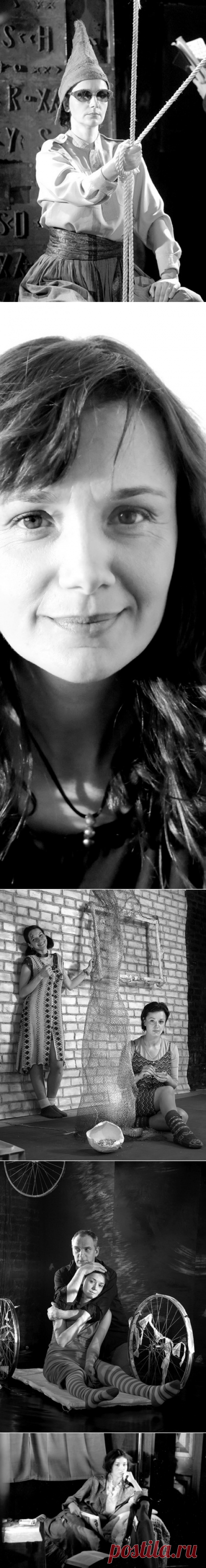 Удивительный взгляд Даниэлы Стоянович, по-детски наивный и необыкновенно женственный одновременно.Родилась в Югославии 27 апреля 1970 году, в Нише. Это старинный, красивый город    все было перечеркнуто коротким страшным словом – война. Даниэла поехала в Петербург переждать трагические события,. Она и не догадывалась, что спонтанный переезд на несколько недель затянется на годы.