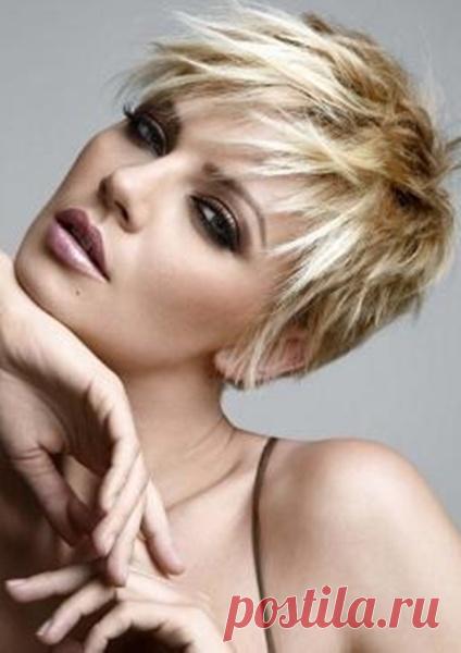 Стрижки на жидкие волосы (45 фото): видео-инструкция как сделать своими руками, особенности причесок для тонких шевелюр, средней длины, цена, фото