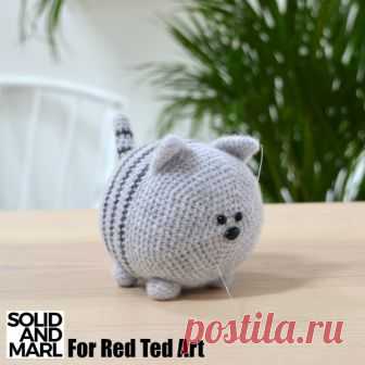 Free Cat Crochet Pattern - Red Ted Art's Blog Free Cat Crochet Pattern. Black cat crochet pattern. Solid & Marl patterns free. Crochet cat pillow pattern. Free crochet cat toy patterns. Amigurumi crochet free cat patterns pinterest. Amigurumi dumpling kitty. How to crochet. Teach yourself to crochet. Crochet kits. Stripe Cat Crochet Pattern by Sold & Marl.