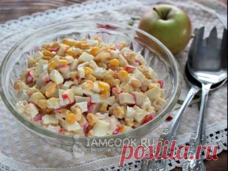 Салат с крабовыми палочками, яйцами и кукурузой — рецепт с фото на Русском, шаг за шагом. Салат на скорую руку из доступных продуктов. #рецепт #рецепты #салат #салаты #салатик #еда #закуска #закуски