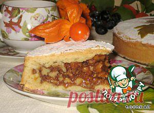 Пирог с грецкими орехами в карамельном соусе - кулинарный рецепт