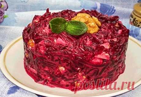 5 рецептов вкусных салатов из свеклы Свекла — один из самых полезных и бюджетных овощей. Свекла — это всегда вкусно, быстро, удобно. Особенно в наше время, когда хозяйки научились приправлять ее различными ингредиентами. Свекла...