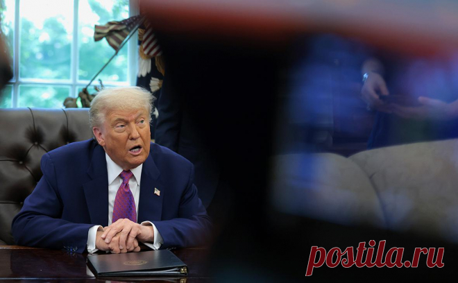 G7 откажется от совместного коммюнике, чтобы не конфликтовать с Трампом. Страны G7 по итогам саммита на следующей неделе не будут публиковать совместное коммюнике, а вместо этого выпустят отдельные заявления лидеров по различным темам, сообщает Bloomberg со ссылкой на источники.