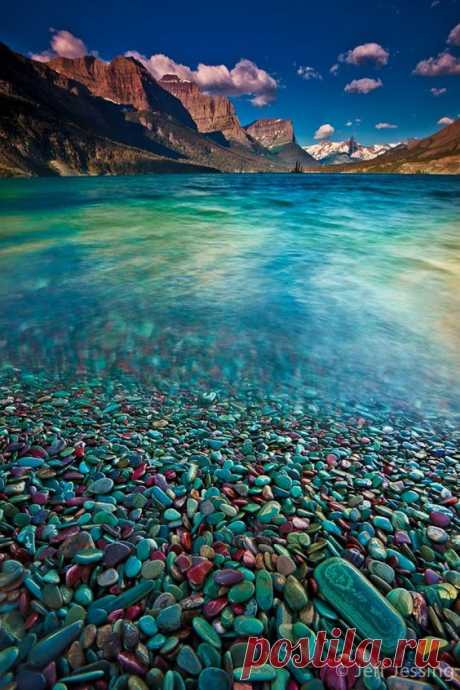 Glacier Stones - St. Mary Lake, Glacier National Park, Montana  | by Jeff Jessing on 500px 
500px из 500px  |  Pinterest • Всемирный каталог идей