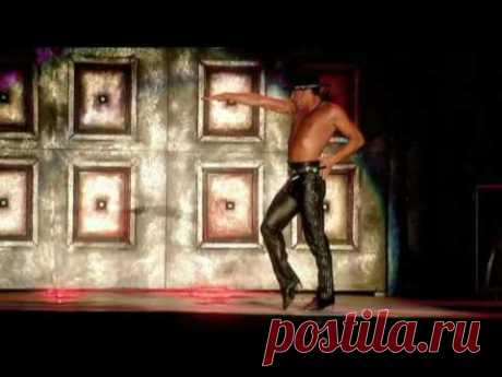 Michael Flatley's Greatest Moments in Irish Dance