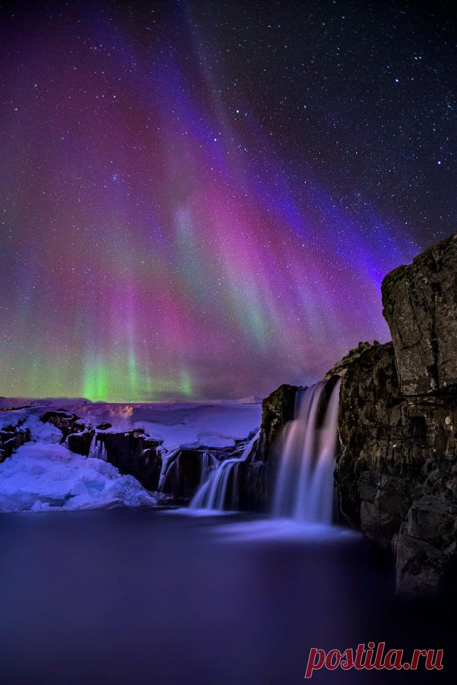 s-m0key:
“Kirkjufellsfoss waterfall under the Northern lights. | By - Snorri Gunnarsson”