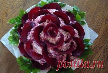 Салат «Роза Бордо»...