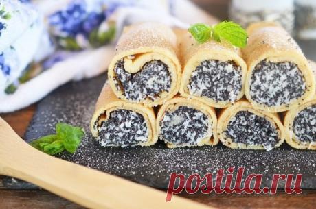 Блинчики с маком и кокосовой стружкой