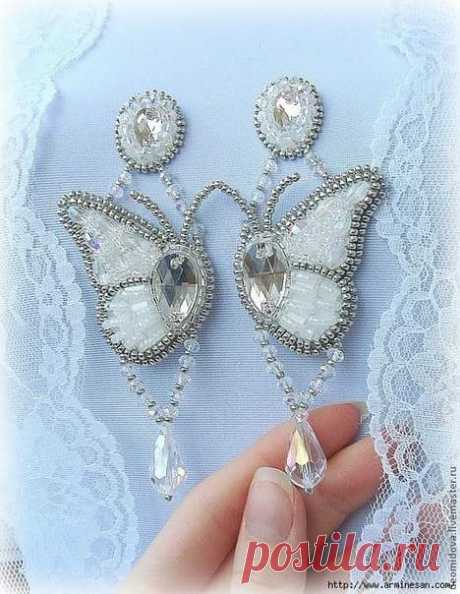 (7) Facebook