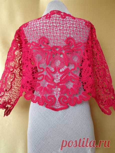Болеро кружевное &quot;Рубин&quot;сплетено на коклюшках. Фасон -с фигурным уголком на спинке.