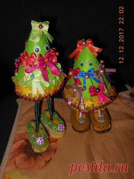 две сестрички-топотушки