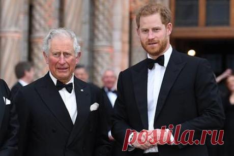 Принц Гарри раскроет правду о своем настоящем отце и любовнике принцессы Дианы. По утверждению источника журнала Radar Online, в своих мемуарах принц Гарри впервые прокомментирует слухи и раскроет правду о том, что его настоящим отцом был не принц Чарльз, а любовник принцессы Дианы майор Джеймс Хьюитт, с которым она познакомилась во время уроков верховой езды.