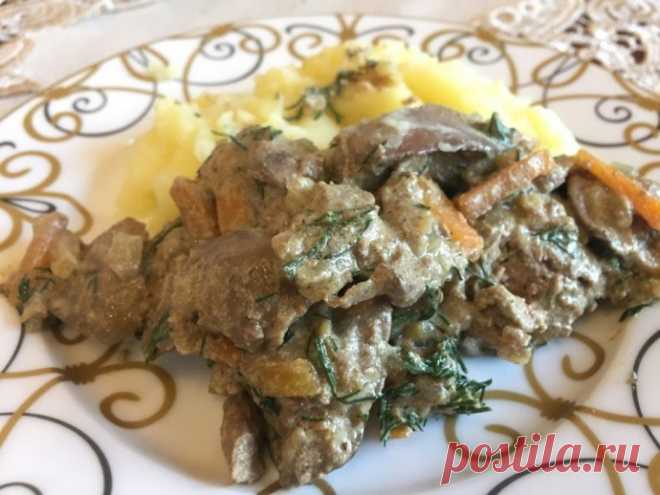 ​Куриная печень в сметане Ингредиенты:Печень куриная — 1 кгМолоко — 1 стак. Лук репчатый — 1 шт. Морковь — 1 шт. Сметана — 150 г Укроп — 1 пучок Перец (смесь) — 1 шт. Соль — 1 шт.Приготовление:1. Подготовить печень, промыть. Залить...