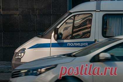 Двух врио замгубернатора Брянской области задержали за получение крупных взяток. Двух врио замгубернатора Брянской области задержали по подозрению в коррупции. Речь идет о Татьяне Кулешовой и Елене Егоровой. Им вменяют получение взяток в особо крупном размере. По предварительным данным, сумма взятки составила 4,4 млн рублей, она была передана через посредников. Их также задержали.