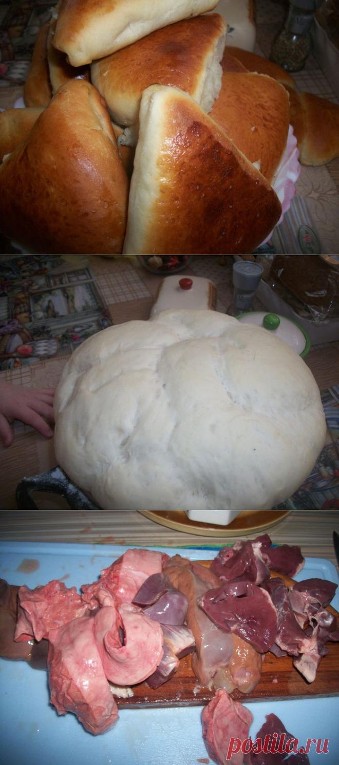 Пироги печеные с ливером