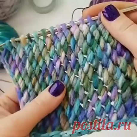 Интересный узор спицами