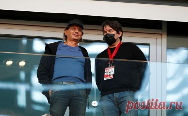 «Спартак» договорился с Газизовым об урегулировании многомиллионных исков. Шамиль Газизов судится со «Спартаком» с 2021 года из-за многомиллионной компенсации за увольнение. Юрист «красно-белых» сообщила, что обе стороны согласились на медиацию, но соглашение пока не подписано