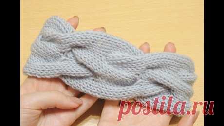 Объемная повязка на голову спицами. // Knitting headband Всем привет! В этом видео мы свяжем с вами  объемную повязку на голову. Рассмотрим набор петель при помощи крючка, подробно разберем как вяжется узор косами ...