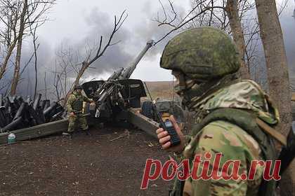 Медведев заявил о противостоянии российских военных на Украине «черт-те кому». Российским военным со стороны Вооруженных сил Украины (ВСУ) противостоят крайне слабо экипированные солдаты. Об этом заявил заместитель председателя Совета безопасности России Дмитрий Медведев во время встречи с военнослужащими 337-го десантно-штурмового полка 104-й гвардейской десантно-штурмовой дивизии.