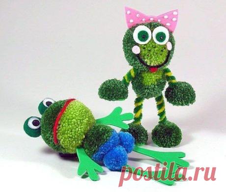 Игрушки из помпонов!
