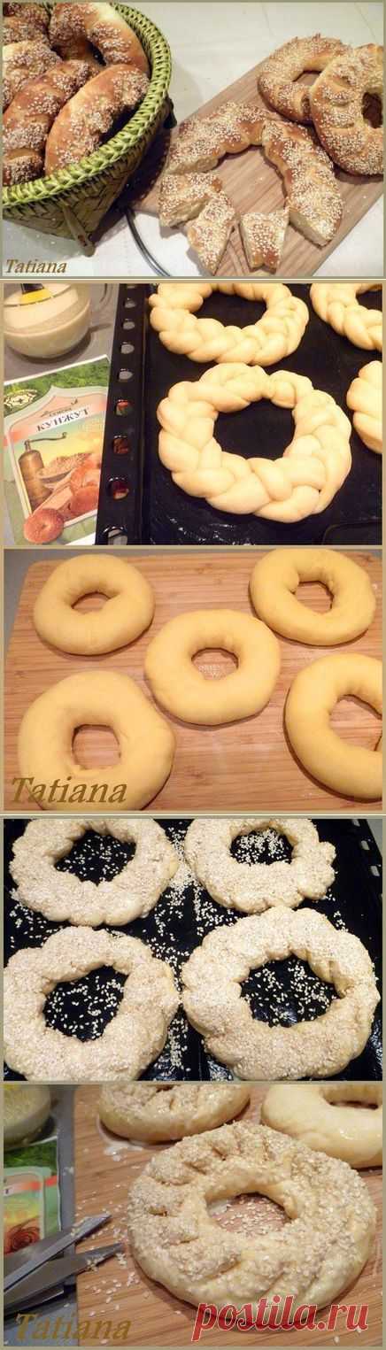 Калачики с кунжутом