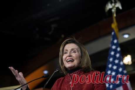 Ненси Пелоси ощутила дефицит аплодисментов. Бывший спикер Палаты представителей США Нэнси Пелоси специально попросила конгрессменов аплодировать ей после ее выступления. Во время слушаний по предложенному Нэнси Пелоси закону, на ее слова не последовало никакой реакции. После небольшой паузы она сказала, что сейчас «можно было бы поаплодировать».