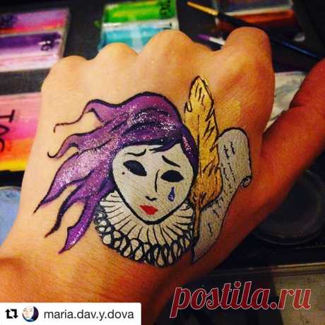 Публикация 🎀 УКРАШЕНИЯ БРОШИ СЕРЬГИ КОЛЬЕ в Instagram • Июн 1 2017 в 4:53 UTC 76 отметок «Нравится», 16 комментариев — 🎀 УКРАШЕНИЯ БРОШИ СЕРЬГИ КОЛЬЕ (@helgabeads) в Instagram: «Вчера вечером я попала на очень интересное мероприятие - встреча дизайнеров нашего города.…»