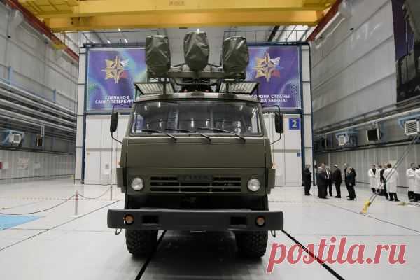 УЧЕНЫЕ ОДОБРИЛИ БЕСПИЛОТНИК КАМАЗА

Участники проекта по созданию беспилотного транспортного средства на базе КАМАЗа представили свои исследования и разработки ведущим мировым ученым, членам международного научного совета НИТУ "МИСиС", сообщает издание Колеса.