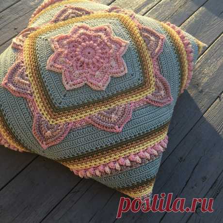 ПОДУШКИ КРЮЧКОМ,ТАКАЯ КРАСОТА!!!