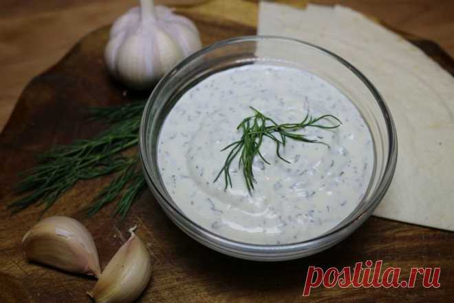 Простейший чесночный соус - Простые рецепты Овкусе.ру