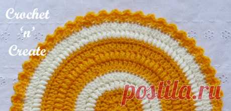 Round Table Mat - Free Crochet Pattern on Crochet 'n' Create