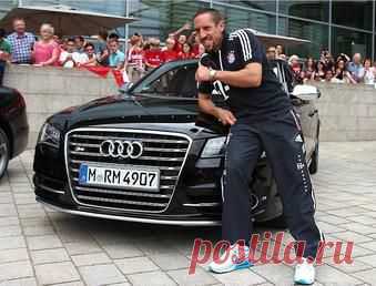 На каких автомобилях ездят финалисты чемпионата мира по футболу