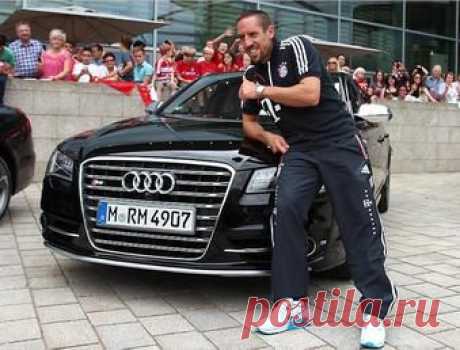 На каких автомобилях ездят финалисты чемпионата мира по футболу