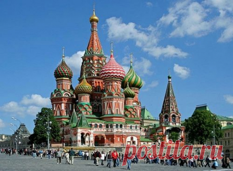 Какие места необходимо посетить в Москве?