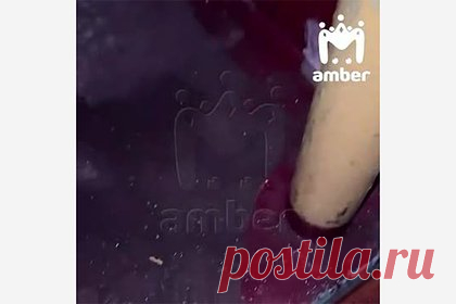 В подъезде дома в российском городе появился фонтан
