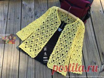 Запись на стене Нежная летняя кофточка узором "ананасы".