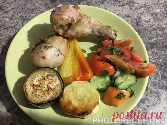 Куриные ножки запеченные с овощами - рецепт с фото пошагово