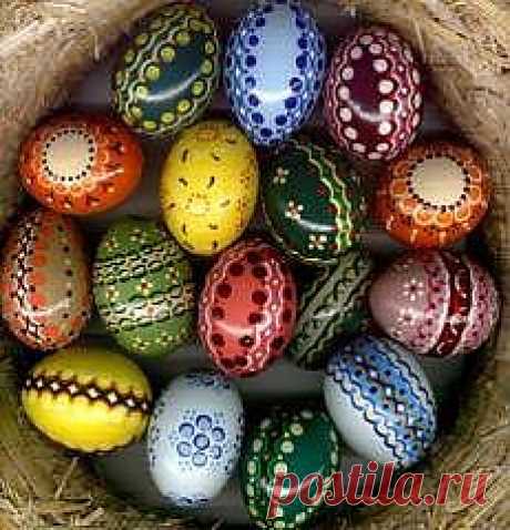 10 СПОСОБОВ ОКРАСКИ ПАСХАЛЬНЫХ ЯИЦ