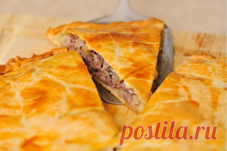 Пирог с мясом на скорую руку: съедают до последней крошки