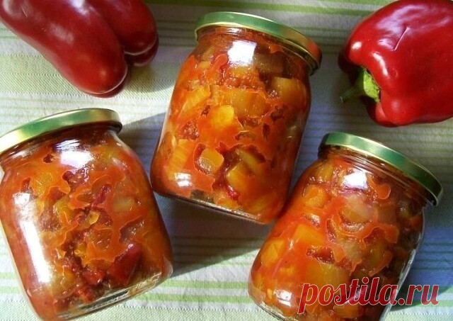 Подборка проверенных рецептов для любителей кабачков!
В одном посте вся кулинарная книга!
 
1. Икра из кабачков.  
2. Кабачки «Пальчики оближешь».  
3. Салат из кабачков на зиму.
4. Кабачки по-корейски на зиму .
5. Тещин язык из кабачков на зиму.  
6. Аджика из кабачков.
7. Лечо из кабачков.  
8. Кабачки как грузди .
9. Кабачки как ананасы.
10. Кабачки с рисом на зиму.