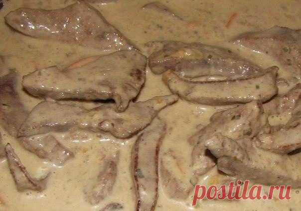 Умопомрачительная печёнка в сырном соусе — очень вкусно 


Просто чудо, как вкусно!









печень — 1,5 кг,Ингредиенты:
лук — 3 головка,сырок «Дружба» — 3 штуки,натуральный йогурт без добавок — 500 гр.,пучок укропа,чеснок — 3-5 зубчиков,масло,соль.
Приго…