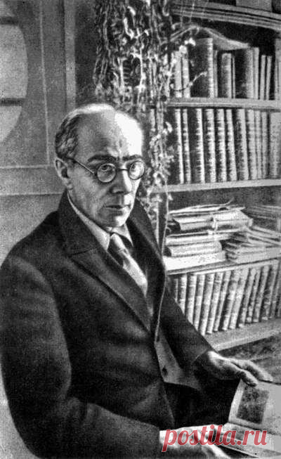 Александр Романович Беляев (1884-1942) - русский советский писатель-фантаст, один из основоположников советской научной фантастики.