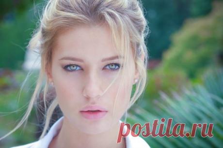 Первая буква имени может сильно повлиять на характер и судьбу женщины!