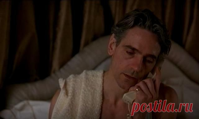 Джереми Айронс